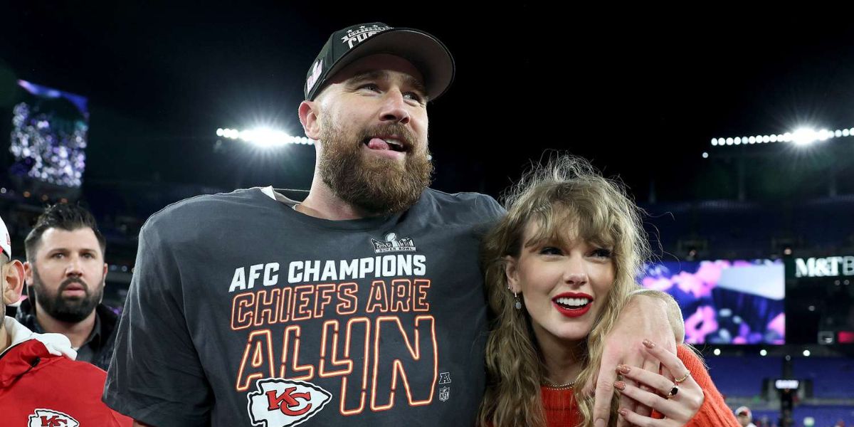 Taylor Swift and Travis Kelce Vacation